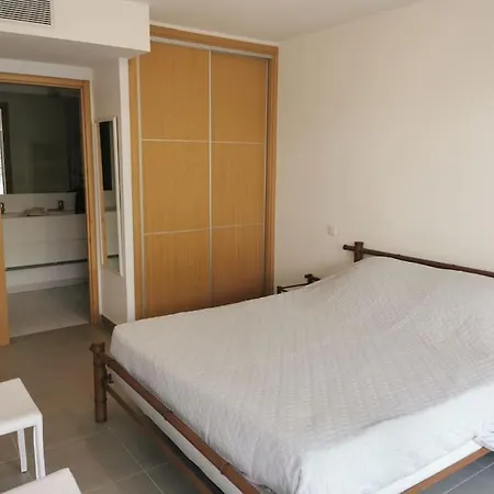 Appartement Centre Les Pins 2p White Pearl Garage *