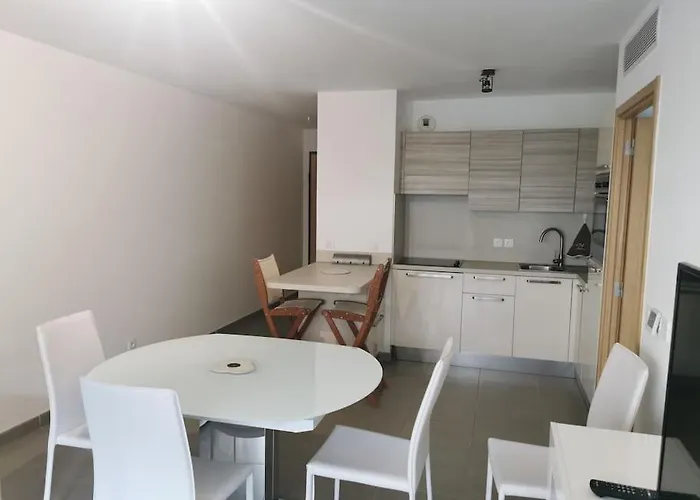 Appartement Centre Les Pins 2p White Pearl Garage *